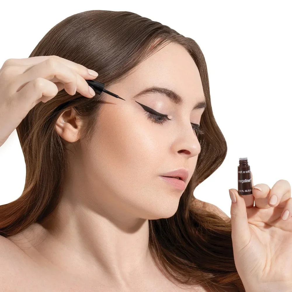 Wet n Wild  MEGALINER liquid Eyeliner, 872A‎ Dark Brown  .12 fl oz